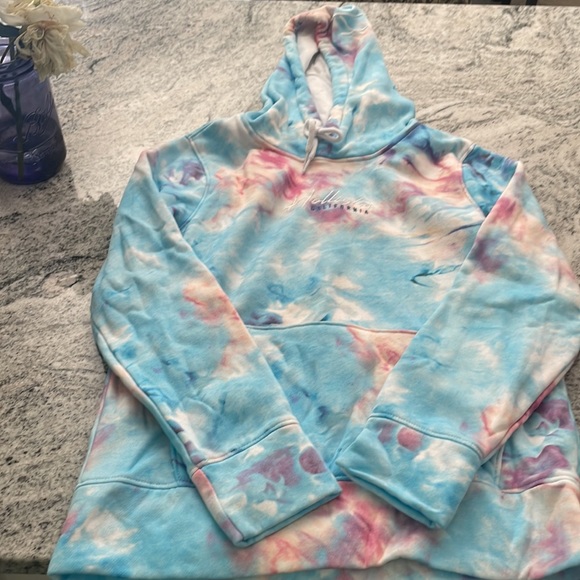 Hollister Tie Dye Sweatshirt l XS - Picture 2 of 5